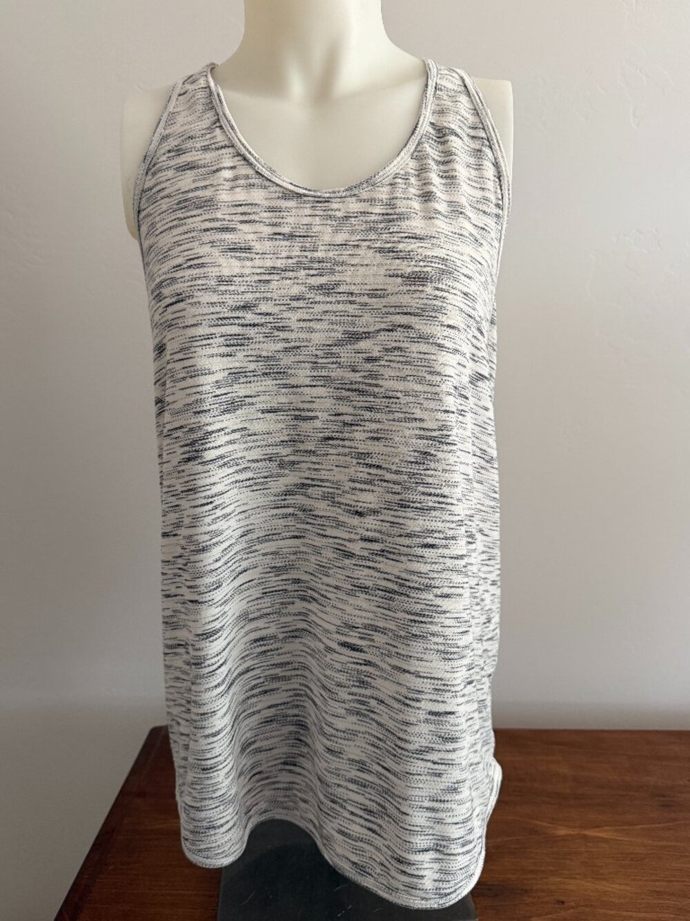 Lululemon Tank Top Space Dye Essential Pleated Racerback Tank Top Size 8/10